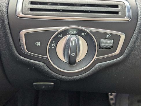 Used 2019 Mercedes-Benz C 300 4MATIC Coupe image 19
