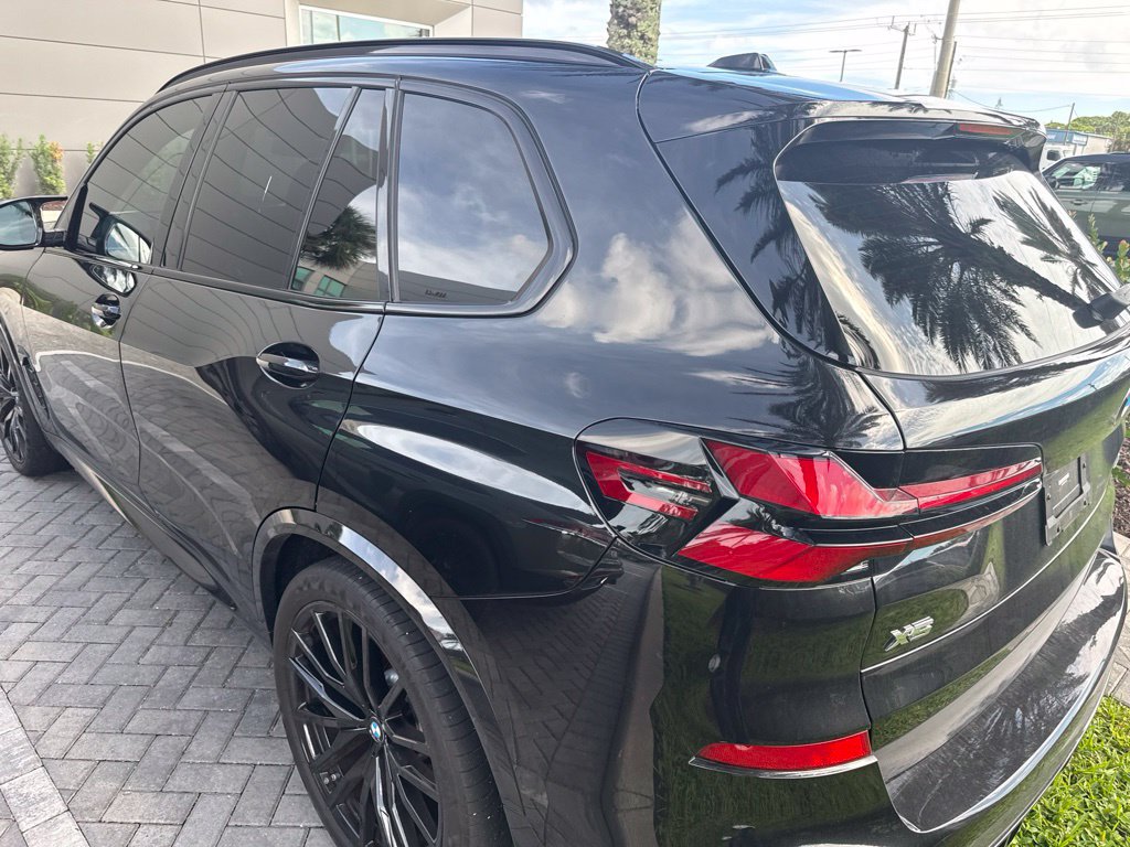 Used 2024 BMW X5 M60i AWD/4WD image 8