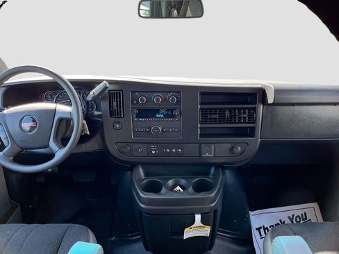 Used 2024 GMC Savana 2500 w/ Driver Convenience Package RWD image 20