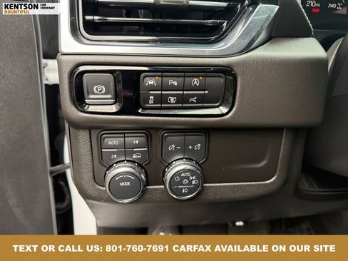 Used 2025 GMC Yukon Denali image 17