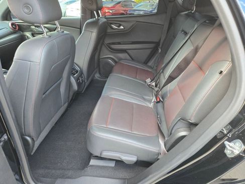 Used 2021 Chevrolet Blazer RS w/ Enhanced Convenience Package image 18