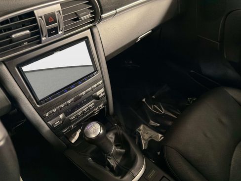 Used 2010 Porsche 911 Carrera 4S AWD/4WD image 35