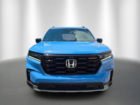 Used 2024 Honda Pilot TrailSport image 8
