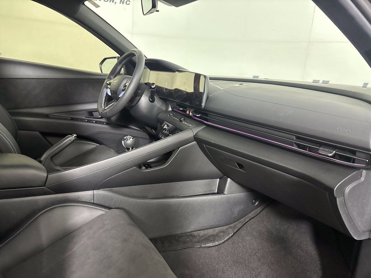 Used 2026 Hyundai Elantra N w/ Cargo Package FWD image 31