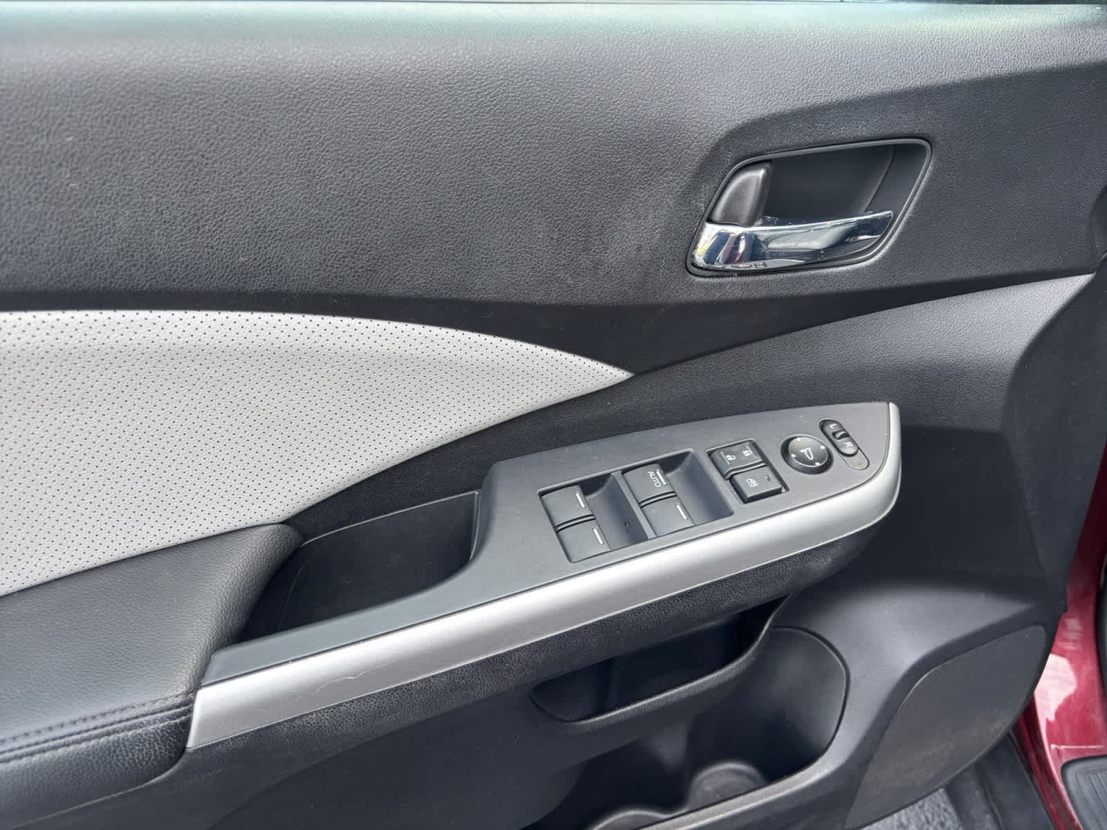 Used 2015 Honda CR-V EX-L image 28