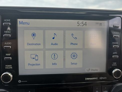 Used 2020 Toyota Highlander XLE AWD/4WD image 25