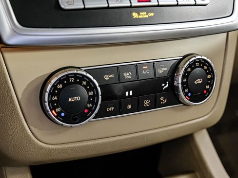 Used 2015 Mercedes-Benz GL 320 BlueTEC 4MATIC image 27