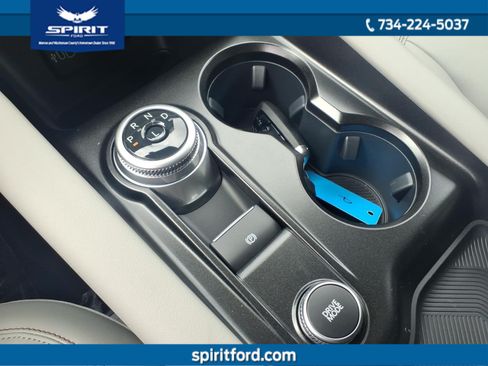 New 2026 Ford Explorer Active w/ Active Comfort Package AWD/4WD image 17