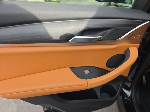 Used 2023 BMW X3 sDrive30i w/ Premium Package image 10