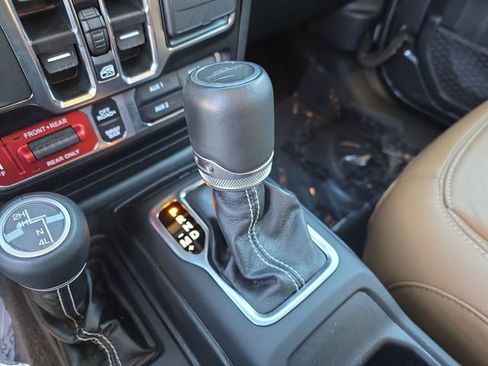 Used 2021 Jeep Gladiator Rubicon image 38