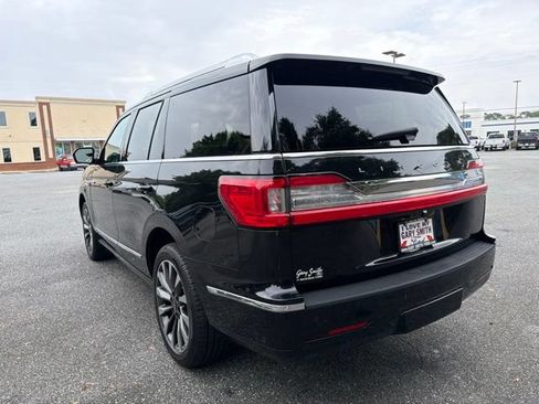 Used 2020 Lincoln Navigator Reserve AWD/4WD image 7
