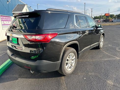 Used 2021 Chevrolet Traverse LT image 7