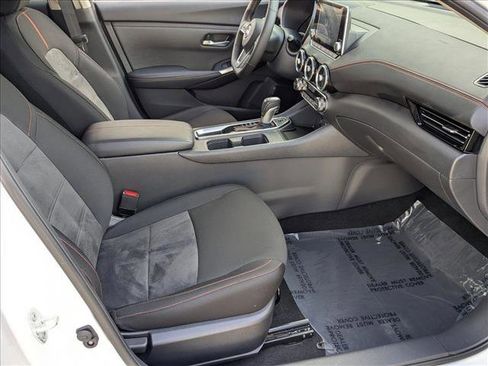 Certified 2025 Nissan Sentra SR FWD image 20