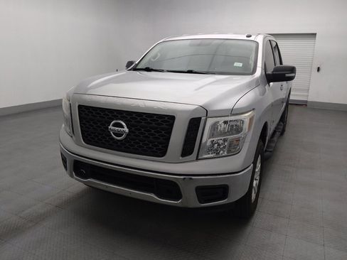 Used 2019 Nissan Titan SV RWD image 15