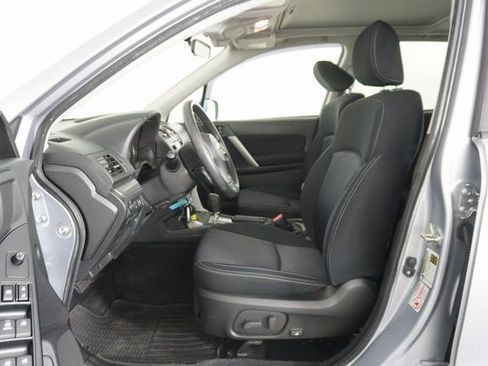 Used 2015 Subaru Forester 2.5i Premium image 19