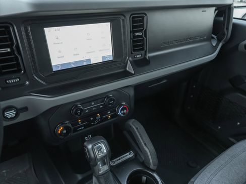 Used 2023 Ford Bronco Big Bend image 21