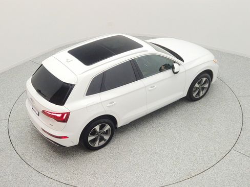 Used 2023 Audi Q5 2.0T Premium w/ Convenience Package AWD/4WD image 26