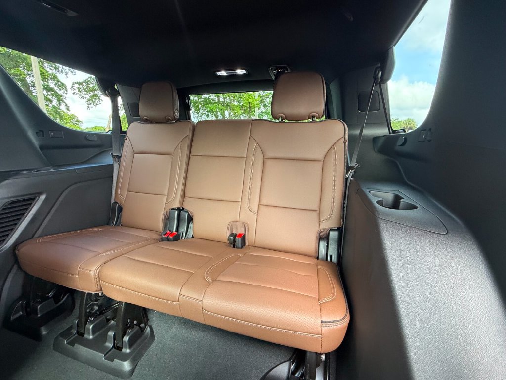 New 2026 Chevrolet Tahoe High Country RWD image 11