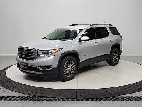 Used 2018 GMC Acadia SLE FWD image 4