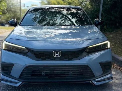 Used 2022 Honda Civic Sport image 3