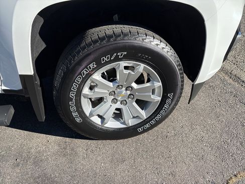 Used 2021 Chevrolet Colorado LT w/ LT Convenience Package image 9