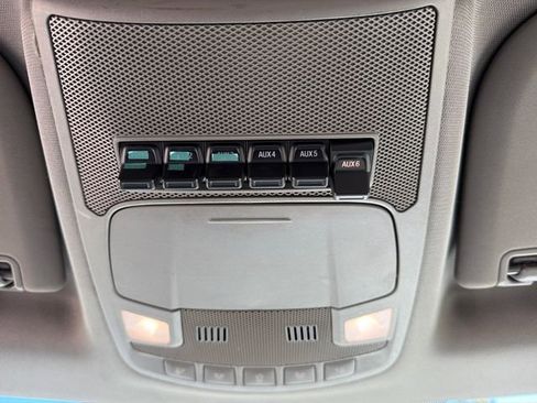 Used 2017 Ford F550 4x4 Regular Cab Super Duty image 18