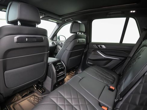 New 2026 BMW X5 xDrive40i w/ Climate Comfort Package image 21