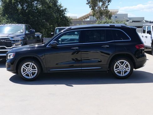 Used 2023 Mercedes-Benz GLB 250 4MATIC image 6