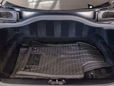 Used 2020 Aston Martin DB11 Coupe image 15