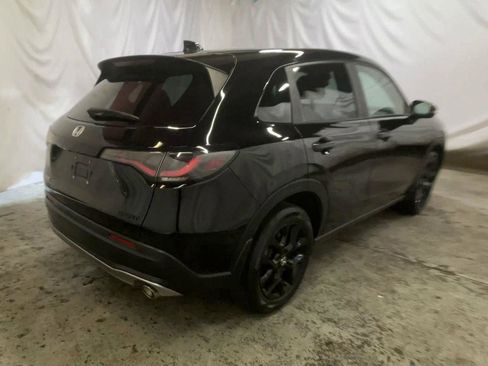 Used 2023 Honda HR-V Sport image 8