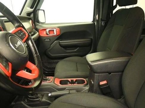 Used 2020 Jeep Gladiator Sport w/ Quick Order Package 24S AWD/4WD image 22