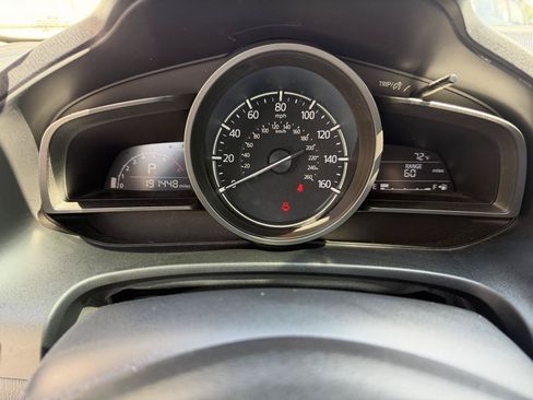 Used 2017 MAZDA MAZDA3 Touring FWD image 15