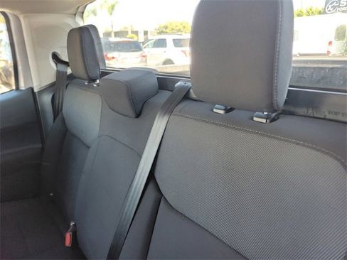 Used 2022 Ford Maverick XL image 10