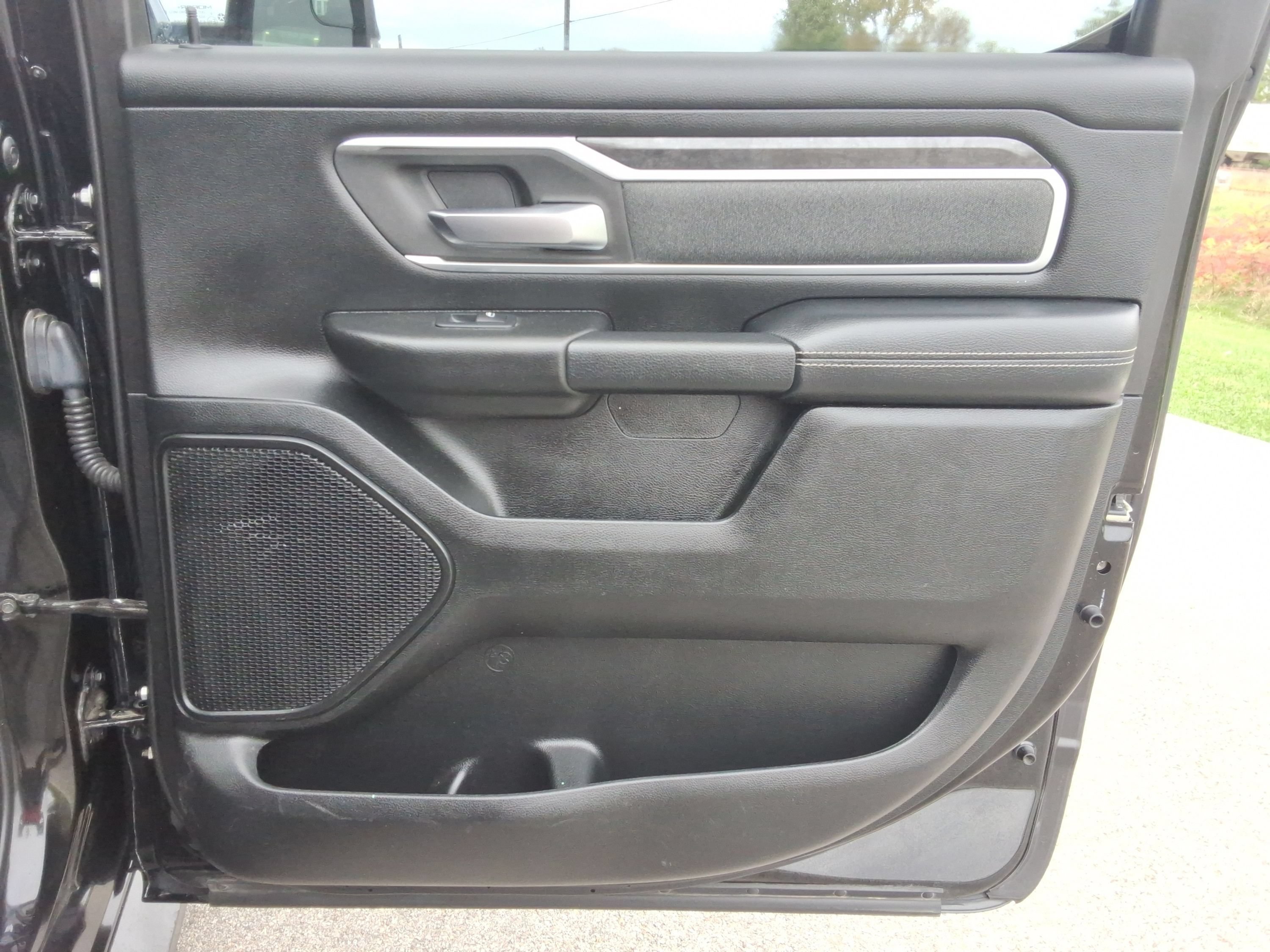 Used 2020 RAM 1500 Big Horn AWD/4WD image 39