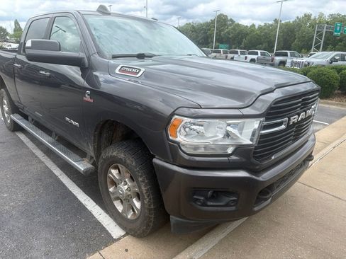 Used 2020 RAM 2500 Big Horn w/ Level 2 Equipment Group AWD/4WD image 3