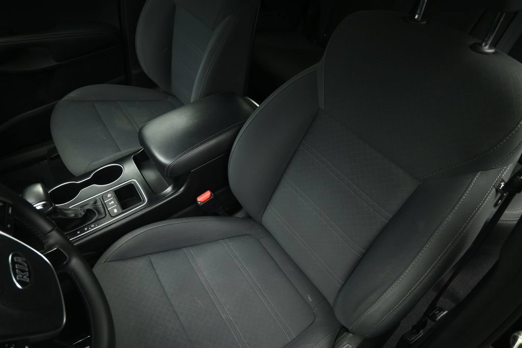 Used 2019 Kia Sorento S AWD/4WD image 50
