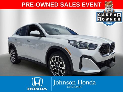 Used 2026 BMW X2 xDrive28i AWD/4WD image 1