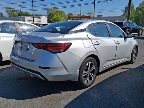 Used 2020 Nissan Sentra SV w/ Trunk Package FWD image 5