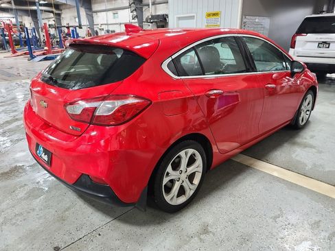 Used 2017 Chevrolet Cruze Premier w/ Enhanced Convenience Package image 5