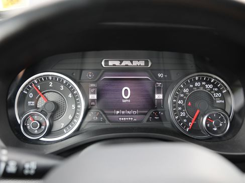 Used 2023 RAM 1500 Big Horn AWD/4WD image 42