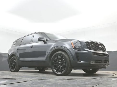 Used 2021 Kia Telluride SX w/ Nightfall Edition Package AWD/4WD image 41