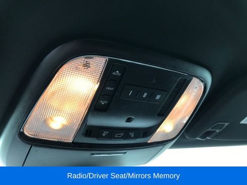 Used 2025 Dodge Durango R/T image 10