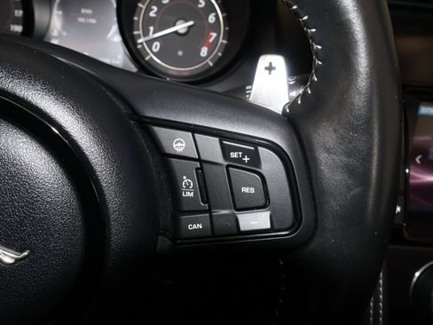 Used 2018 Jaguar F-TYPE 400 Sport AWD/4WD image 33
