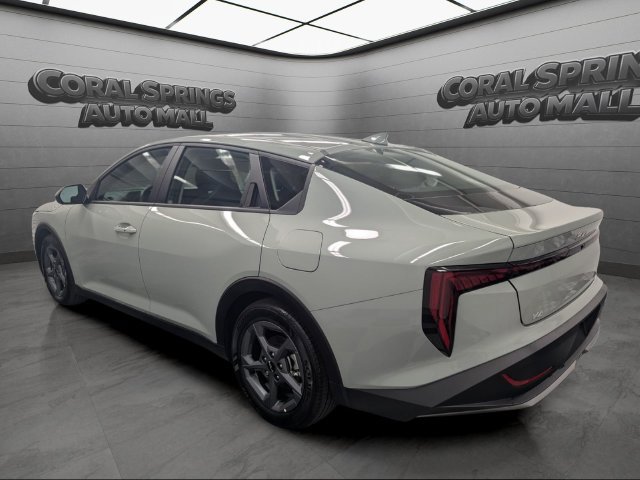 Used 2026 Kia K4 FWD image 5