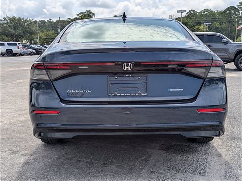 Used 2024 Honda Accord EX-L image 6