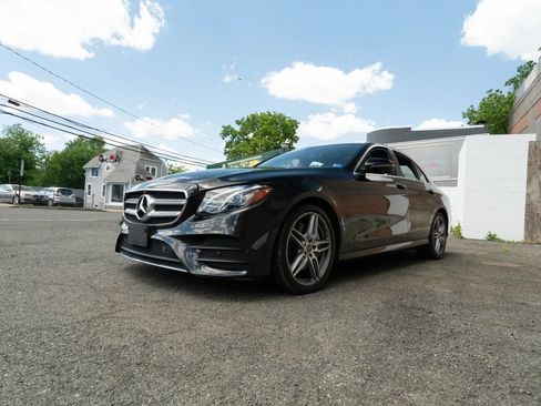 Used 2019 Mercedes-Benz E 300 w/ Premium 1 Package image 7