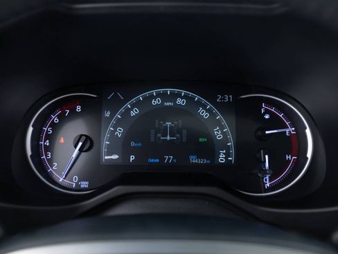 Used 2019 Toyota RAV4 Adventure w/ Cold Weather Package AWD/4WD image 31