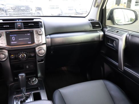 Used 2019 Toyota 4Runner SR5 Premium AWD/4WD image 13