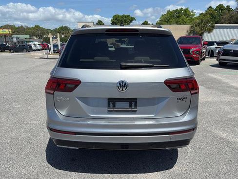 Used 2021 Volkswagen Tiguan SE R-Line image 7