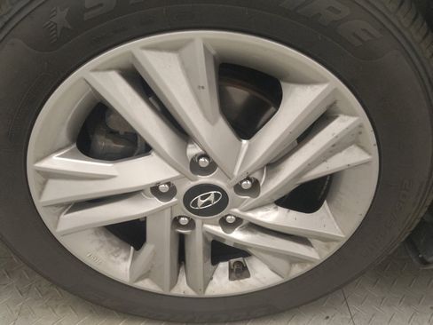 Used 2020 Hyundai Elantra Value Edition w/ Cargo Package (C1) FWD image 31